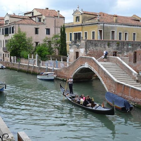 Suite In Venice Ai Carmini ภายนอก รูปภาพ