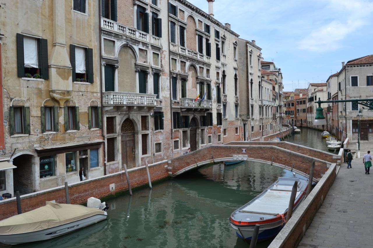 Suite In Venice Ai Carmini ภายนอก รูปภาพ